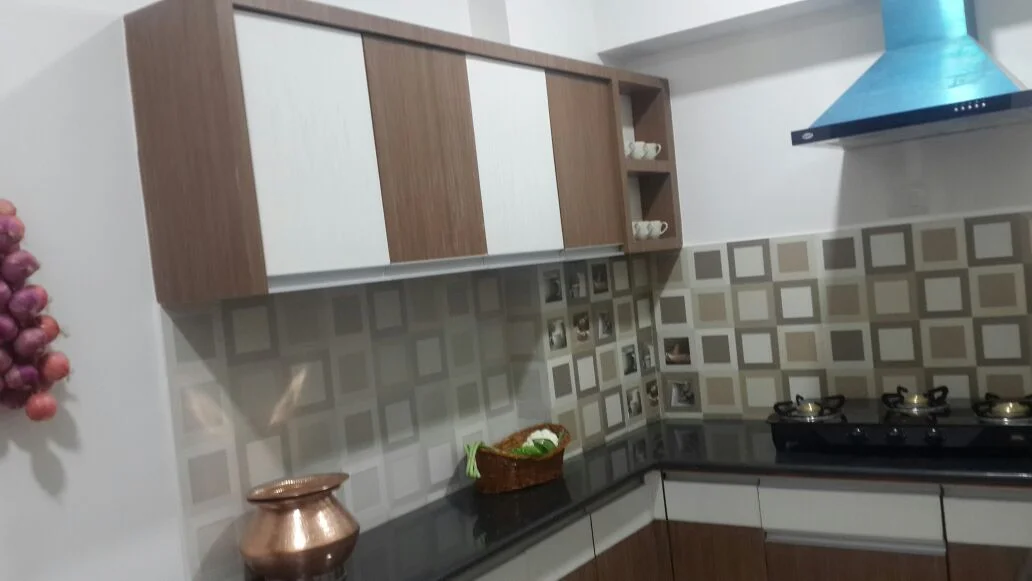 Interior 5